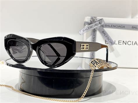 fake balenciaga glasses